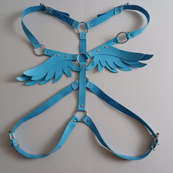 Leather Harness with Angel Wings - Picture 2 of 12